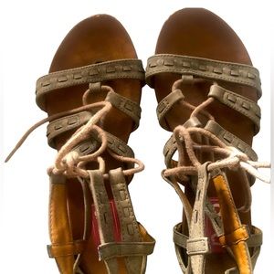 🌞 Pop boho brown gladiator strappy flat zip up back sandals women 9